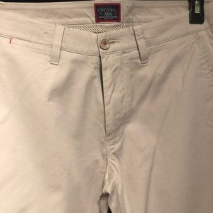 UNTUCKit Men’s Light Gray pants 30 x 29